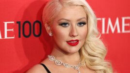 Кристина Агилера усилено сваля килограми