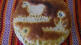 Празнична погача с фигурки