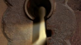 „Роман с ключ“ на Мая Вуковска