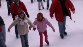 Цените на 6 ледени пързалки в София