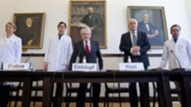 Има връзка между рака на яйчниците и височината и теглото