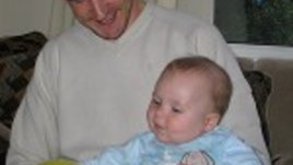 Моят татко знае ли на колко години ставам?