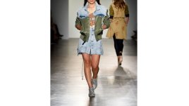 Деним поли – част от визията ни за пролет-лято 2023