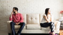 Съпругата ми се отдалечи емоционално от мен и не знам как да общувам с нея