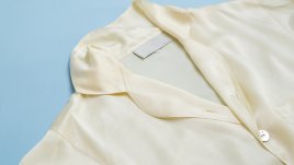 Как да перете копринени дрехи?