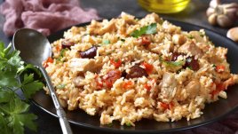 Джамбалая с пиле и ориз