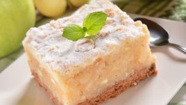 Уханен ябълков пай