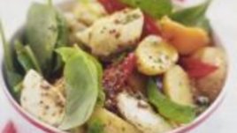 Шарена картофена салата