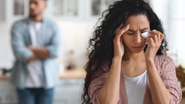 5 причини защо привличате мъже, които ви правят нещастна