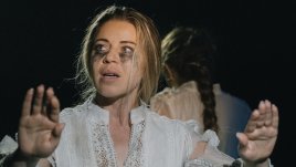 Актрисата Анна-Мария Николаева: Магията на театъра е, че лекува