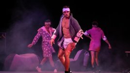 Комедията „Неделя сутрин“ препълни „Théatro отсам канала“ за своята премиера