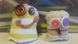 Забавна игра с децата в изработка на чорапени кукли