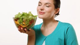 Полезни храни, които увеличават бюста 