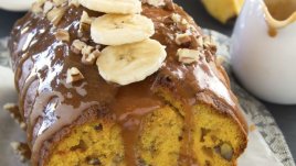 Карамелено-бананов хляб