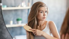 Реакционен косопад – среща се по-често при жените, но има решение и за него