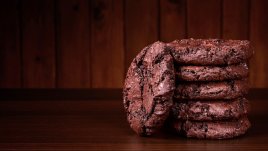 Двойно шоколадови сладки