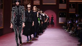 Колекцията на Dior за есен/зима 2022/2023 – поглед към следващата ера