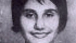 42 години от рождението на Петя Дубарова