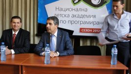 Първолаци ще учат информатика в Националната детска академия за програмиране