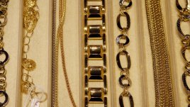 Струва ли си да инвестираме в бижута?