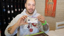 Лео Бианчи: Защо парите от салфетките да не отидат за благотворителност?