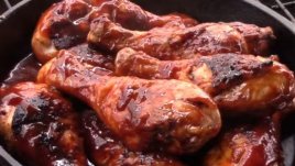 Сочни бутчета със сос от меласа и кетчуп