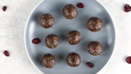 Сурови топчета с фурми