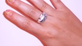 Рисунки върху нокти