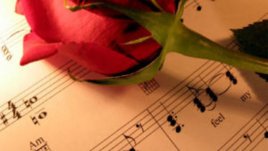 Топ 10 на най-любимите любовни песни