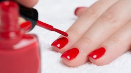 Хитри трикове за бързо съхнене на лака за нокти