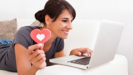 Защо любовта в интернет е все по-лесна?