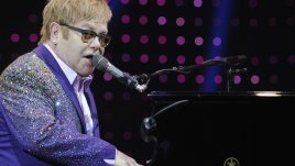 Знаете ли, че... Елтън Джон е третият най-успешен артист след Елвис и Бийтълс?
