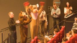 Мечокът Буг и Елена Елиът откриха 3D ловния сезон