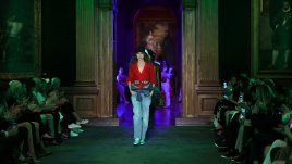 Цветове и графити: Louis Vuitton представи круизната си колекция за 2027 (+Снимки)