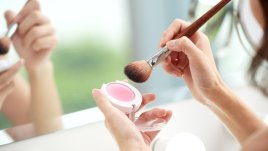 Как да нанасяте руж перфектно всеки път?