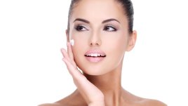 Хидратираща грижа за кожа без бръчки