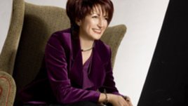 Саша Безуханова продължава да е пример за жена-лидер