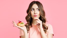 Как захарта вреди на косата?