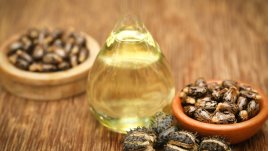 Рициново масло за красива коса и при косопад