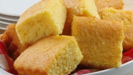 Лесен царевичен хляб