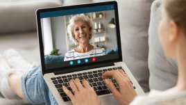 6 предпазни мерки преди да посетим семейството си 