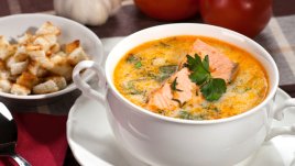 Супа от сьомга и зеленчуци