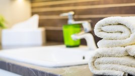 Изненадващи неща, които не трябва да държите в банята 