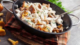 Бързо пилешко с гъби и чушки