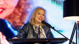 Силвия Лулчева казва ДА на щастливото детство