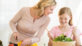 Какво никога да не казвате на дъщеря си?