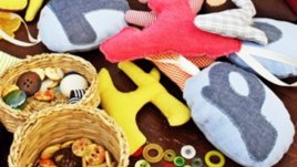 Научи лесно азбуката с букви от плат