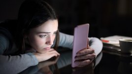 5 признака, че той ви контролира 