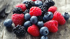 Какво се случва, ако ядете горски плодове всеки ден?