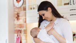 Едни от най-разпространените митове за кърменето